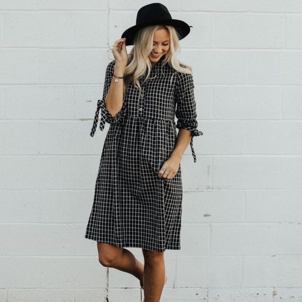 HIDDEN ALLEY M brown plaid dress button tie sleeve - Picture 1 of 4